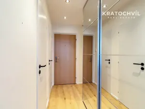 Prodej bytu 1+kk, Praha - Malešice, Počernická, 24 m2