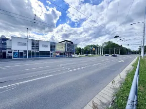 Pronájem kanceláře, Pardubice, Bělehradská, 35 m2