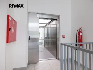 Prodej bytu 3+kk, Praha - Suchdol, Pod rybníčkem, 120 m2
