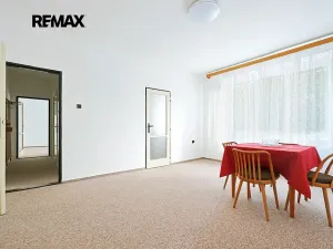 Pronájem bytu 2+1, Plzeň, Koterovská, 52 m2