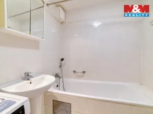 Pronájem bytu 1+kk, Mariánské Lázně, Masarykova, 32 m2