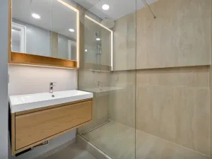 Pronájem bytu 2+kk, Praha - Karlín, Rohanské nábřeží, 52 m2