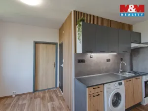 Pronájem bytu 3+1, Valašské Meziříčí, U Vodojemu, 76 m2