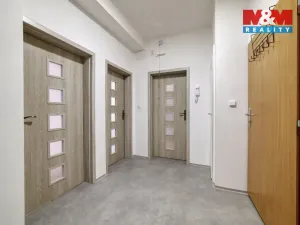 Pronájem bytu 3+1, Cheb, Valdštejnova, 86 m2