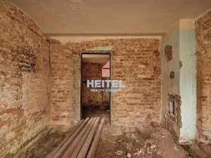 Prodej rodinného domu, Hanušovice, 300 m2