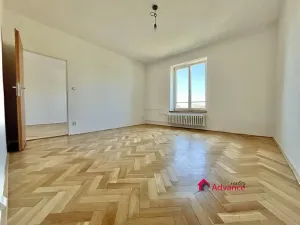 Prodej bytu 2+1, Ostrava, Porubská, 60 m2