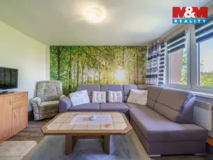 Prodej bytu 3+1, Měděnec, Náměstí, 70 m2
