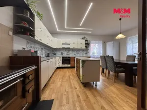 Prodej rodinného domu, Výsluní, 210 m2