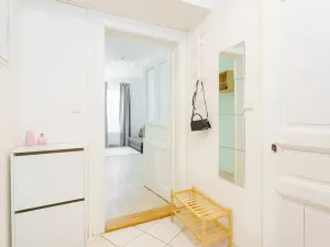 Prodej bytu 2+kk, Praha - Holešovice, Argentinská, 37 m2
