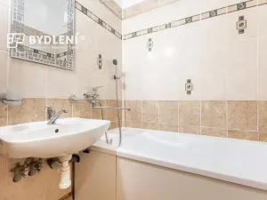 Prodej bytu 2+1, Teplice, Svojsíkova, 56 m2