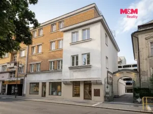 Pronájem obchodního prostoru, Pardubice, Smetanovo náměstí, 350 m2