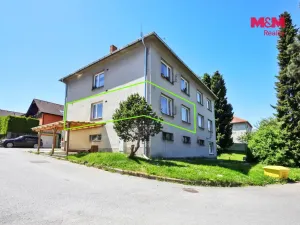 Prodej bytu 3+1, Nadějov, 85 m2