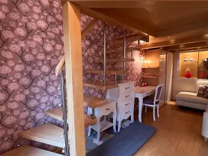 Prodej bytu 3+kk, Karlovy Vary, Sadová, 64 m2