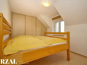 Prodej vícegeneračního domu, Tursko, Ke Statkům, 189 m2