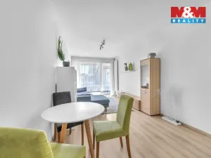 Pronájem bytu 2+kk, Pardubice - Bílé Předměstí, Husova, 58 m2