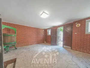 Prodej vinného sklepa, Čejkovice, 84 m2