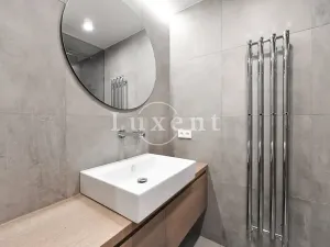 Pronájem bytu 2+kk, Praha - Vinohrady, Laubova, 50 m2