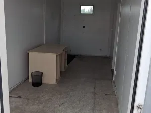 Prodej skladu, Praha, Chlumecká, 120 m2