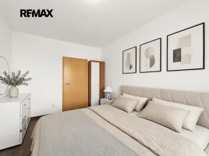 Prodej bytu 3+kk, Praha - Kyje, Sicherova, 79 m2