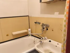 Prodej bytu 3+1, Karlovy Vary, 1. máje, 75 m2