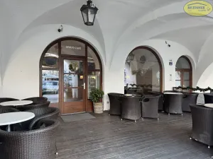 Prodej obchodního prostoru, Kroměříž, Velké náměstí, 143 m2