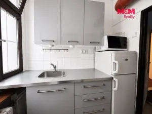 Pronájem kanceláře, Praha - Prosek, Prosecká, 63 m2