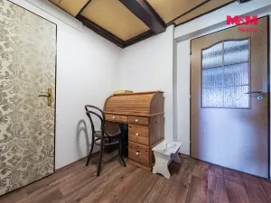 Prodej rodinného domu, Holubice - Kozinec, U Kapličky, 200 m2