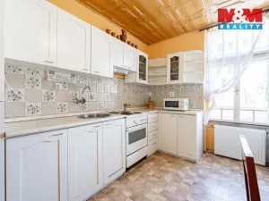 Prodej chalupy, Oslnovice, 180 m2