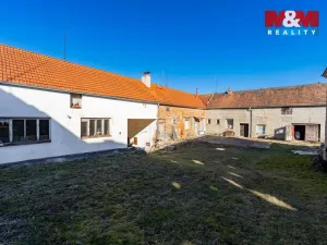 Prodej chalupy, Oslnovice, 180 m2