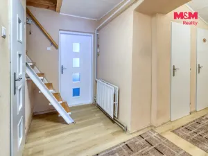 Prodej rodinného domu, Bor - Holostřevy, 200 m2