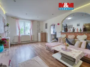 Prodej bytu 3+1, Teplá, Klášterní, 80 m2