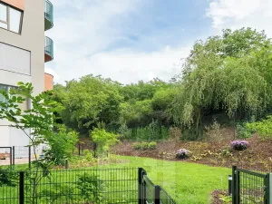 Pronájem bytu 2+kk, Praha - Radlice, U Komína, 55 m2