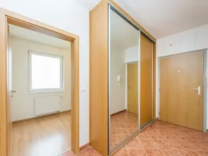 Pronájem bytu 2+kk, Praha - Horní Měcholupy, Hornoměcholupská, 49 m2