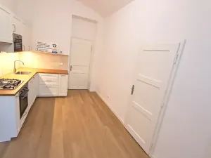 Prodej bytu 3+kk, Praha - Bubeneč, Jana Zajíce, 63 m2