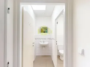 Pronájem obchodního prostoru, Olomouc, Janského, 115 m2
