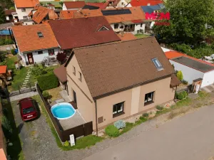 Prodej rodinného domu, Kněževes, U haldy, 155 m2
