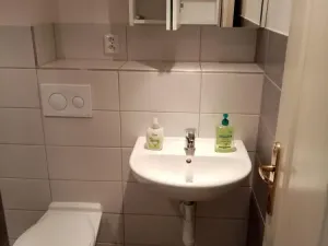 Pronájem bytu 2+1, Praha - Stodůlky, Borovanského, 37 m2
