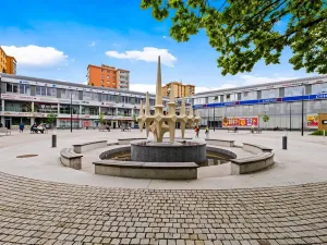 Pronájem obchodního prostoru, Praha - Hloubětín, Poděbradská, 54 m2