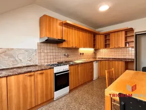 Pronájem bytu 3+1, Hradec Králové, Čelakovského, 91 m2