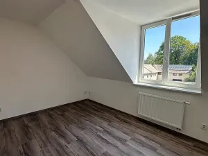 Pronájem bytu 2+1, Jihlava, Na Dolech, 63 m2