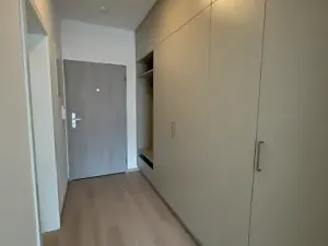 Pronájem bytu 1+kk, Praha - Vysočany, Gerstelova, 48 m2