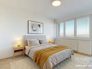Pronájem bytu 2+kk, Ostrava, U Studia, 36 m2