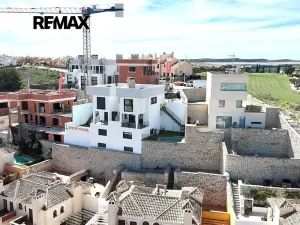 Prodej vily, Alicante, Španělsko, Calle Algorfa, 199 m2