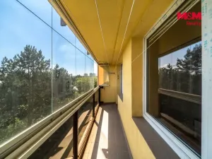 Pronájem bytu 2+kk, Praha, Bruslařská, 40 m2