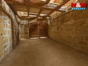 Prodej chalupy, Blíževedly, 340 m2