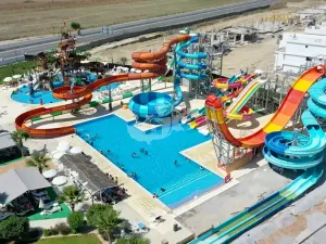 Prodej bytu 2+kk, Trikomo, Kypr, 64 m2