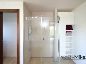 Prodej rodinného domu, Křižany, 470 m2