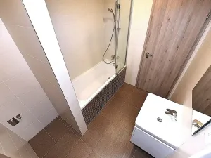Prodej bytu 2+kk, Praha - Vršovice, Petrohradská, 114 m2