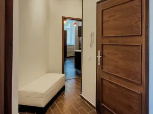 Prodej bytu 3+1, Karlovy Vary, Na Vyhlídce, 90 m2