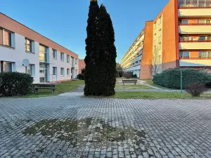 Pronájem bytu 1+1, Zlín, U Trojáku, 36 m2